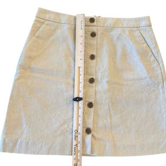 J. Crew Womens Linen Blend Mini Skirt 6 Khaki Button Front Preppy Light Academia - Picture 7 of 10